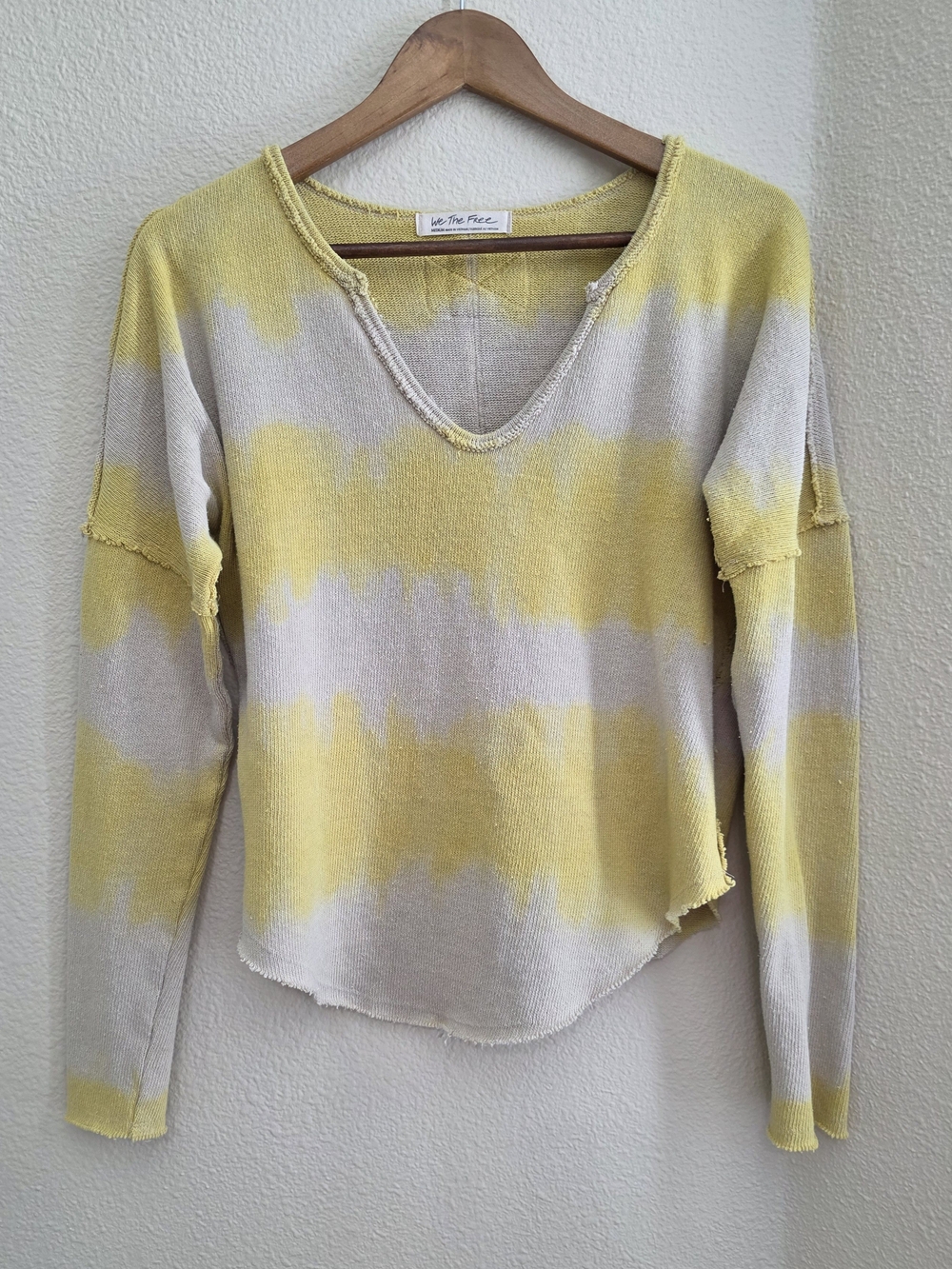 Free People We The Free thermal top in a yellow and cream tie-dye Mediun